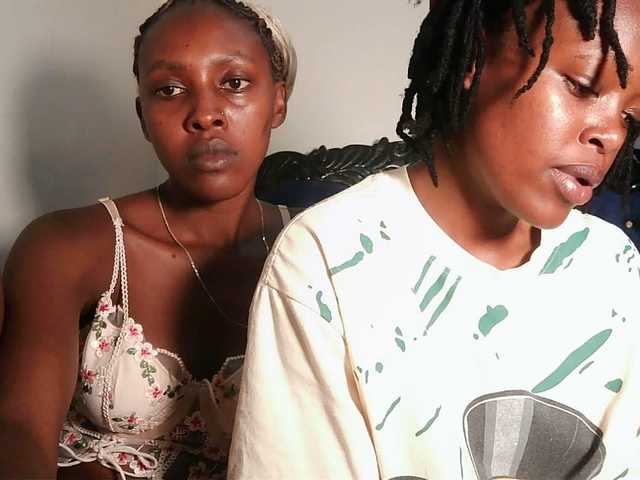 Wet-pussy55's BongaCams show and profile