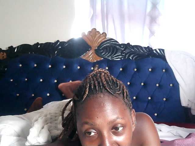 Wet-pussy55's BongaCams show and profile