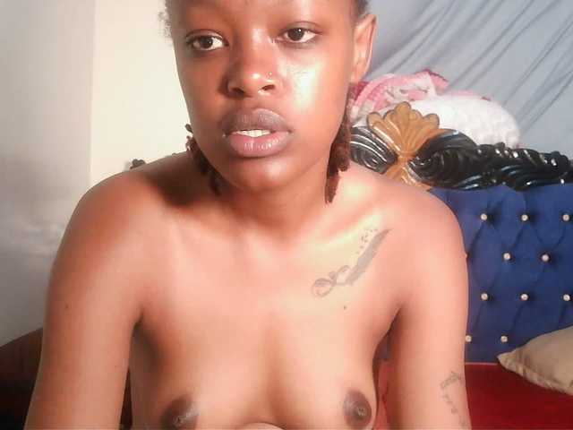 Wet-pussy55's BongaCams show and profile