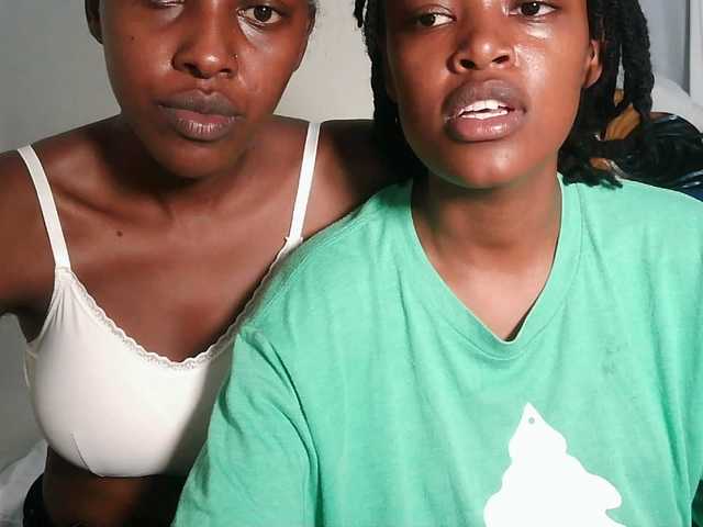 Wet-pussy55's BongaCams show and profile