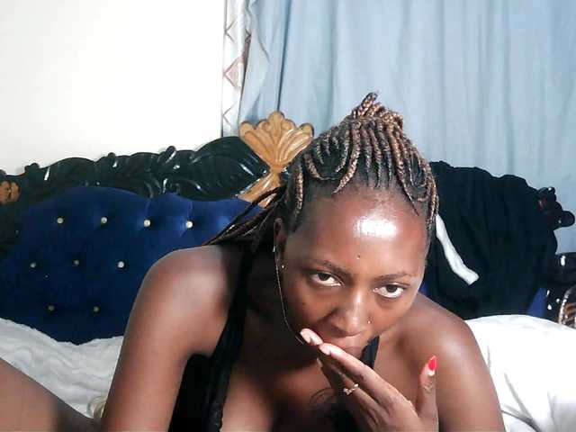 Wet-pussy55's BongaCams show and profile