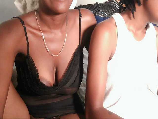 Wet-pussy55's BongaCams show and profile