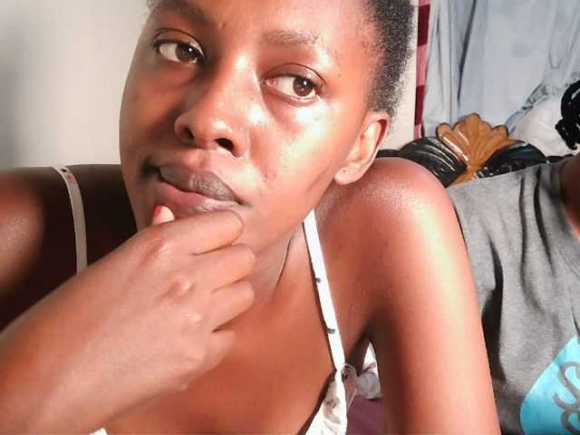 Wet-pussy55's BongaCams show and profile