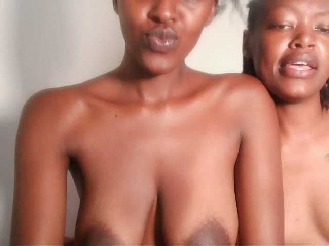 Wet-pussy55's BongaCams show and profile