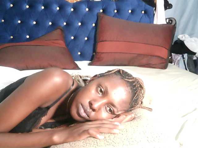 Wet-pussy55's BongaCams show and profile