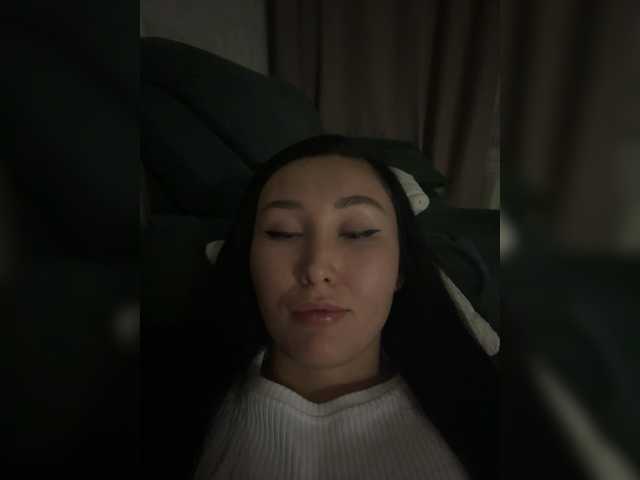 aika-light's BongaCams show and profile