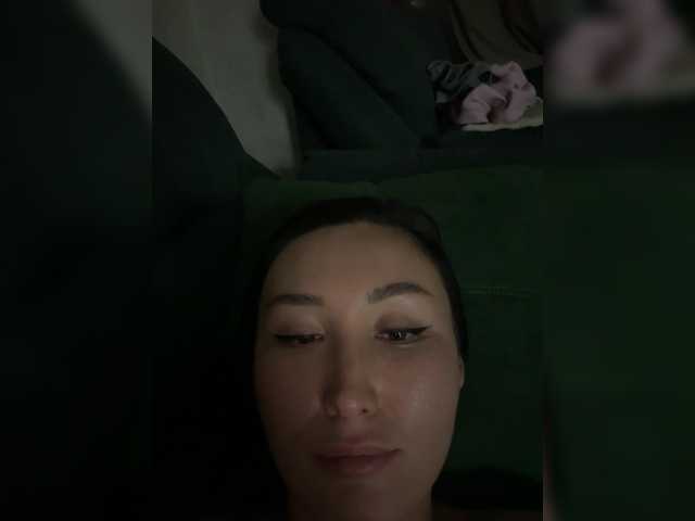 aika-light's BongaCams show and profile