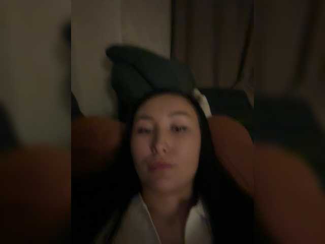 aika-light's BongaCams show and profile