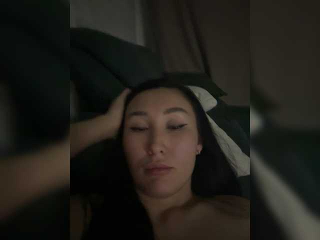 aika-light's BongaCams show and profile