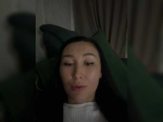 aika-light's BongaCams show and profile