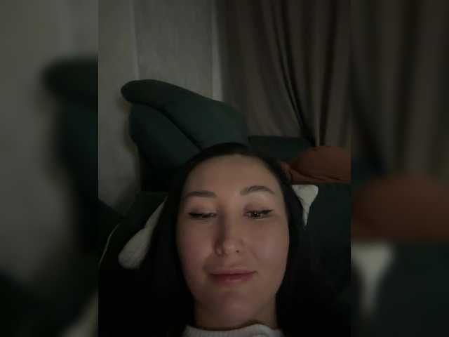 aika-light's BongaCams show and profile