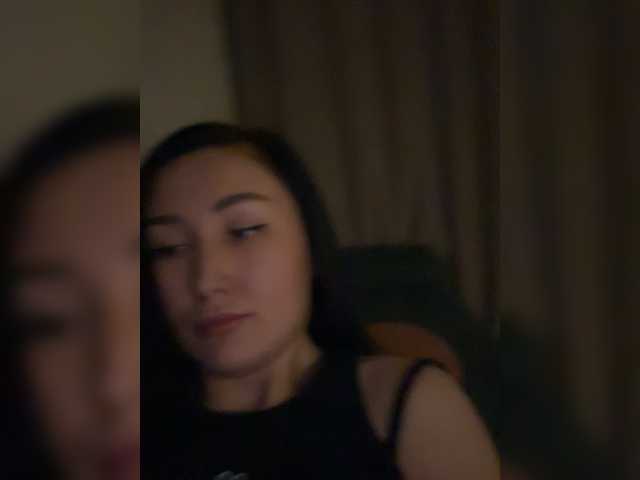 aika-light's BongaCams show and profile