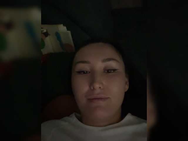 aika-light – webcam model profile photo