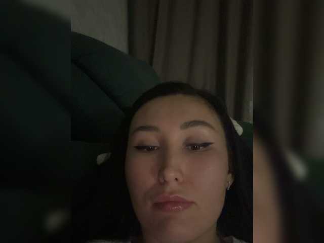 aika-light's BongaCams show and profile