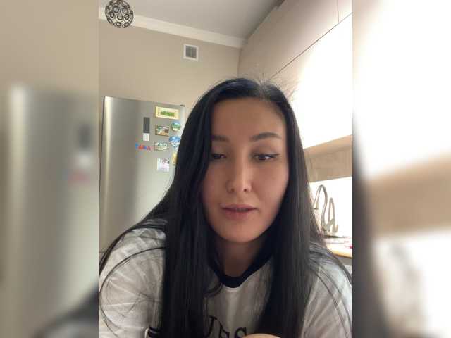 aika-light's BongaCams show and profile