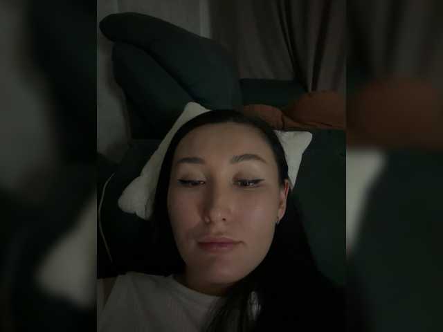 aika-light's BongaCams show and profile