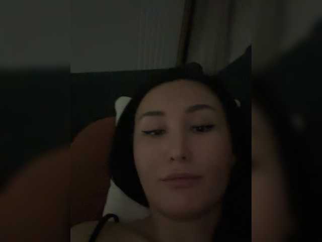 aika-light's BongaCams show and profile