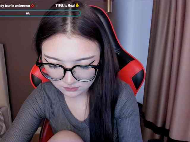 ErinaaaaMeow webcam