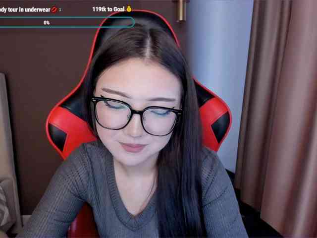 ErinaaaaMeow webcam
