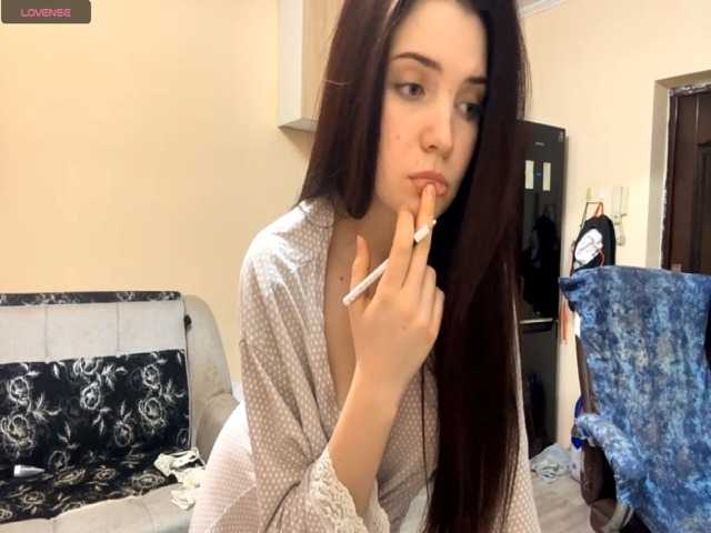 PearleneBellerdine's BongaCams show and profile