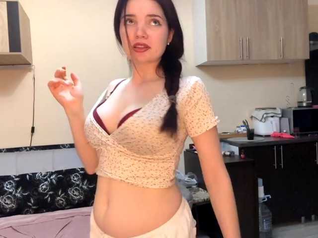 PearleneBellerdine's BongaCams show and profile