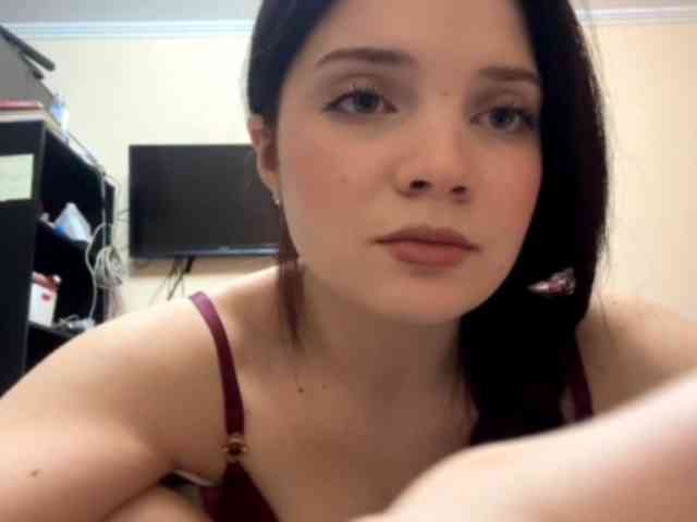 PearleneBellerdine webcam