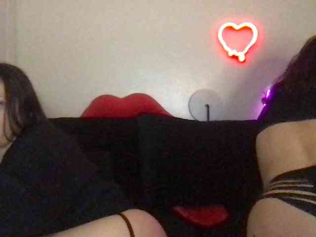 toriandninaxo webcam