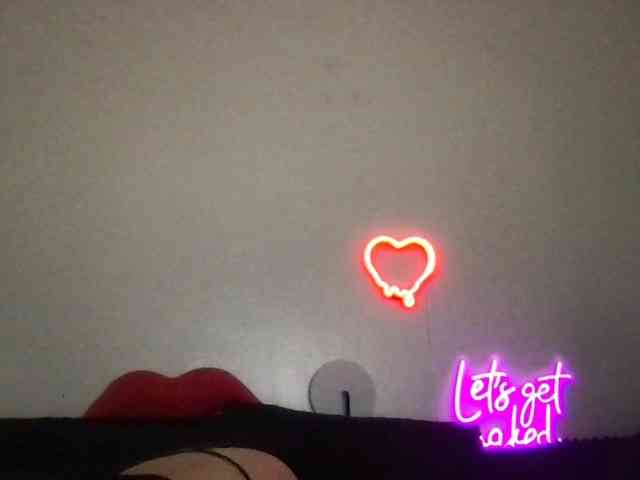 toriandninaxo webcam