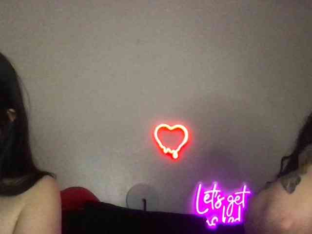 toriandninaxo webcam