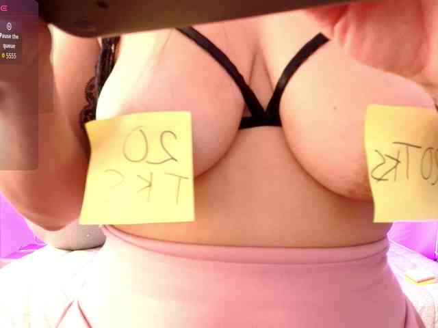 Emma-Sanz-- Live Webcam on BongaCams