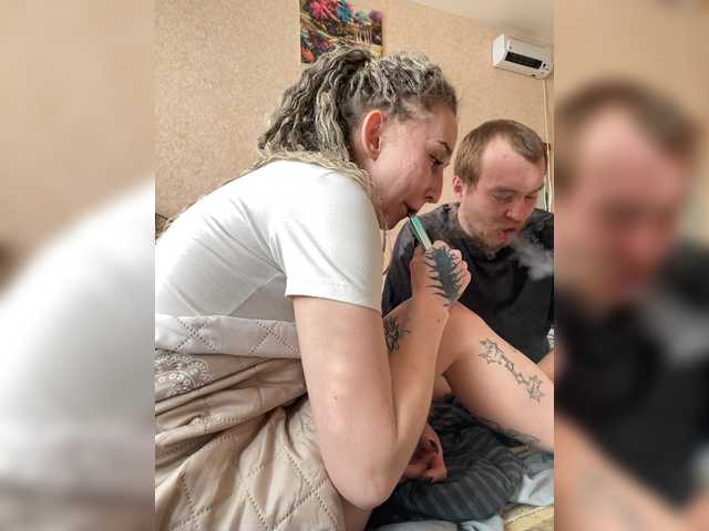 lovelyfam from BongaCams is Freechat