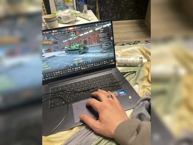 lovelyfam – webcam model profile photo