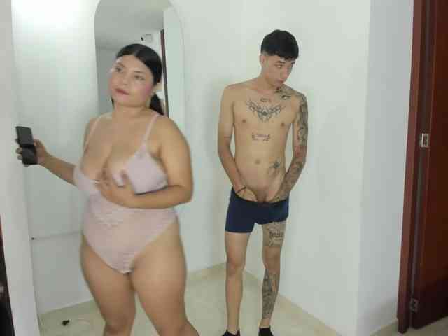 vivibigtitsgirl webcam