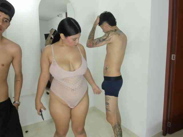 vivibigtitsgirl vivibigtitsgirl