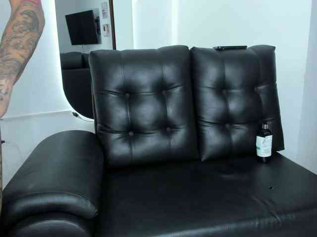 vivibigtitsgirl vivibigtitsgirl