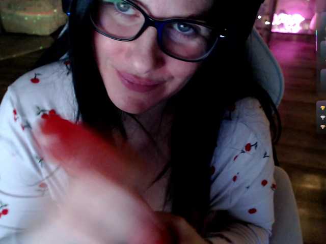 Bellastarrr84's BongaCams show and profile