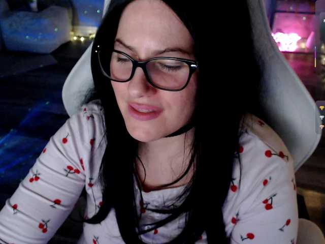 Bellastarrr84's BongaCams show and profile