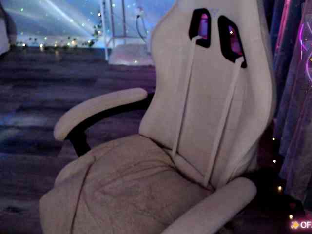 Bellastarrr84 webcam