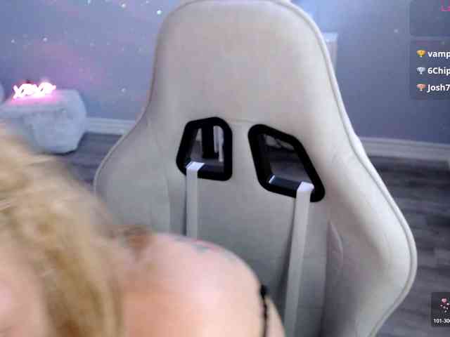 Bellastarrr84 webcam