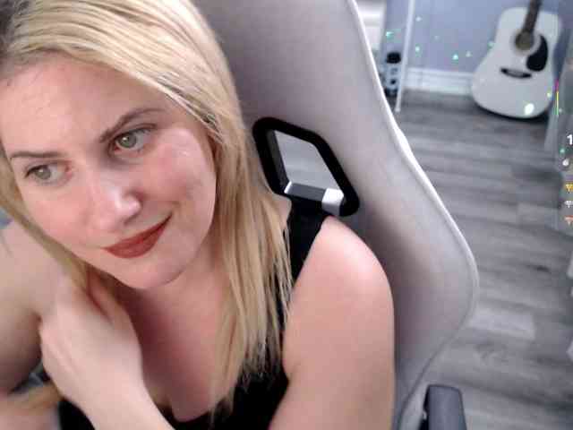 Bellastarrr84 webcam