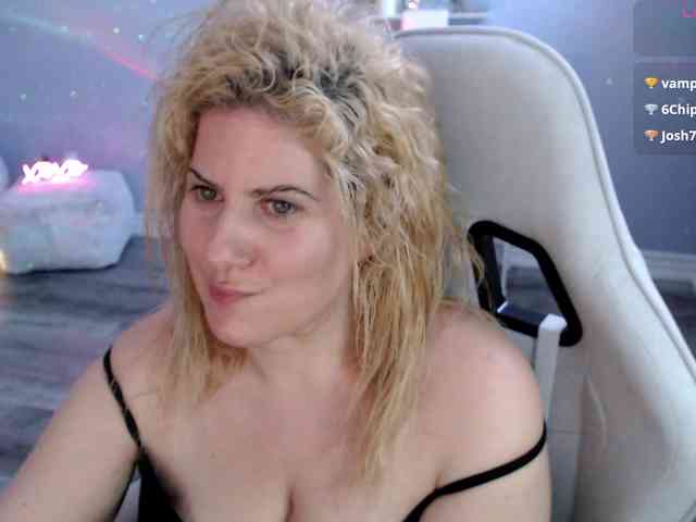 Bellastarrr84 webcam