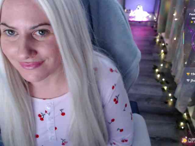 Bellastarrr84 webcam