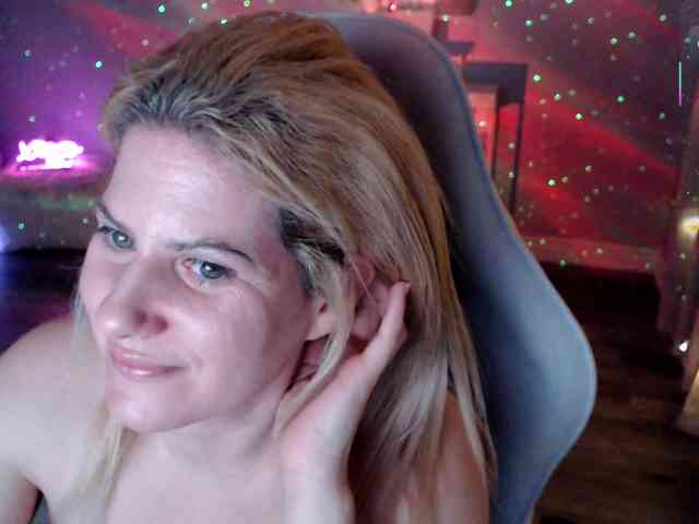 Bellastarrr84 webcam