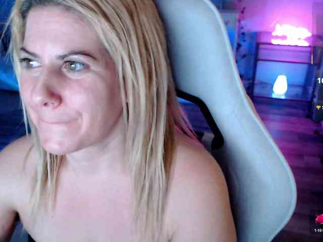 Bellastarrr84 webcam