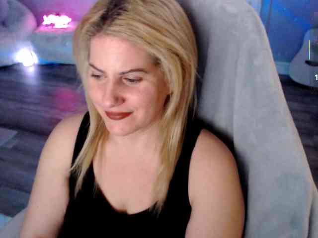 Bellastarrr84 webcam