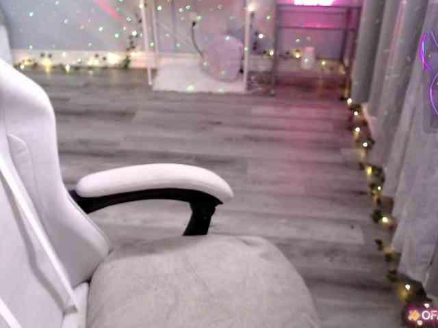 Bellastarrr84 webcam