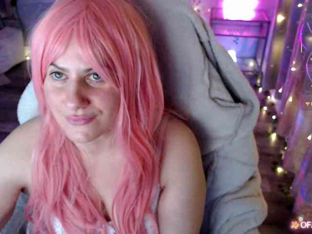 Bellastarrr84 webcam