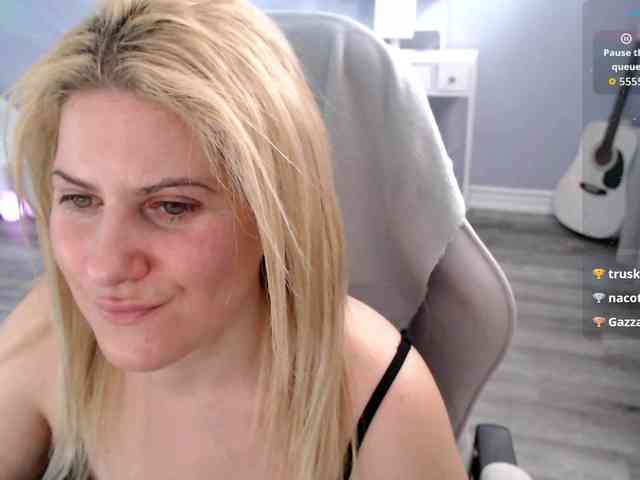 Bellastarrr84 webcam