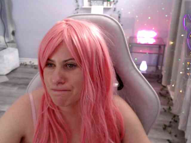 Bellastarrr84 webcam