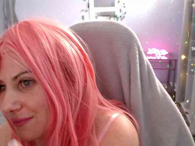 Bellastarrr84 webcam